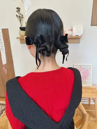 ヘアアレンジ yupi🐈‍⬛ レイヤー/パーマのヘアスタイル