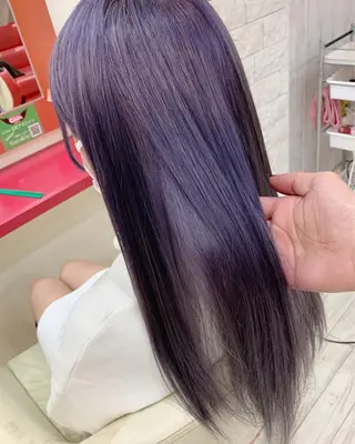 ロング ヘアアレンジ 今村公介 ブリーチ特化、派手髪のヘアスタイル