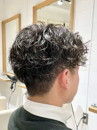 メンズ 🐝メンズハイライト …Rioのヘアスタイル