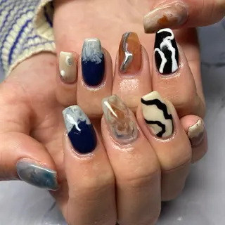 セミロング ネイル Nailsalon WAO!!!のネイルデザイン