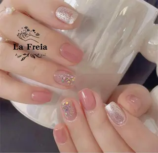 ネイル 🤩 Yuliaユリアのネイルデザイン