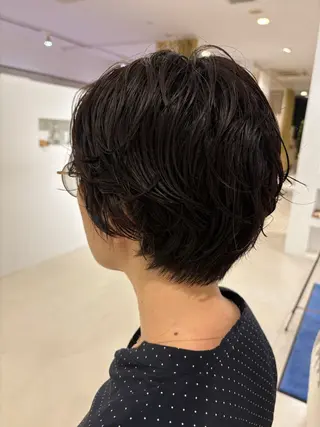 ショート 🎀調布仙川透明感オ リーブカラー干莉🎀のヘアスタイル