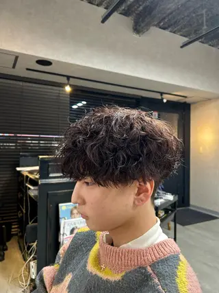 ショート パーマ メンズ メンズ特化/マッシュ 小原 啓裕のヘアスタイル