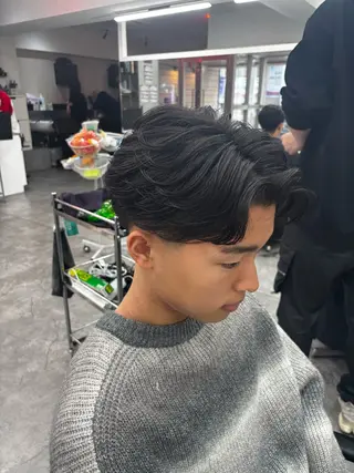 パーマ メンズ メンズ特化✨️ 韓国風パーマ🔥一八のヘアスタイル