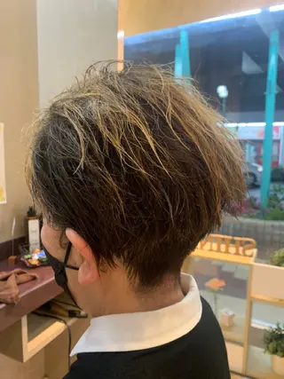 ショート 大島 裕也のヘアスタイル