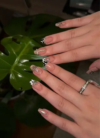 ネイル by BIA所属・オスレル ビアンカのネイルデザイン