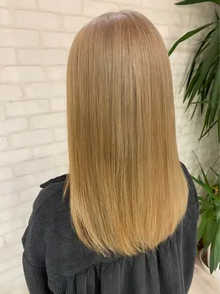 ロング カラー 土屋 咲希のヘアスタイル