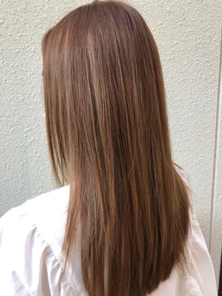 ロング 艶カラー🩵💛 NANAのヘアスタイル