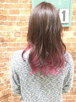 セミロング カラー パーマ 松本 明日可のヘアスタイル