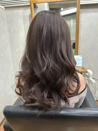 ロング ✂️秋葉原 🤍YURI🤍のヘアスタイル