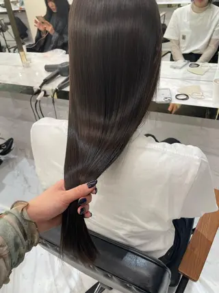 ロング 似合わせのプロ🕊 美髪矯正/ioriのヘアスタイル