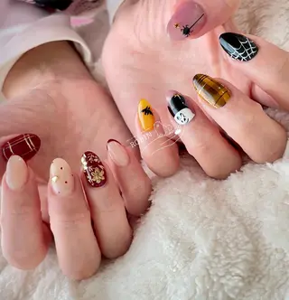 ネイル 山田 美紀のネイルデザイン