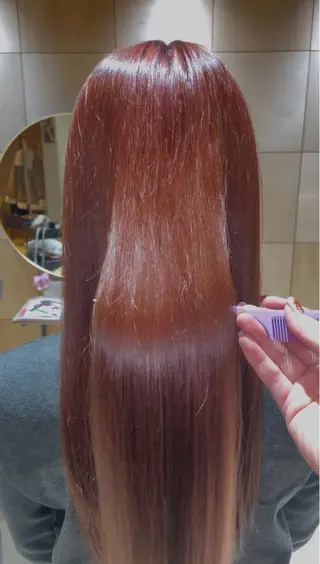 ロング カラー 進藤 来実のヘアスタイル