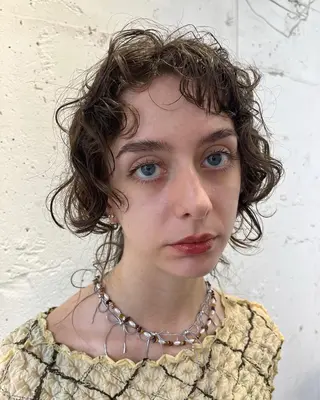 ミディアム カラー パーマ ✴︎UNU ✴︎モエカのヘアスタイル