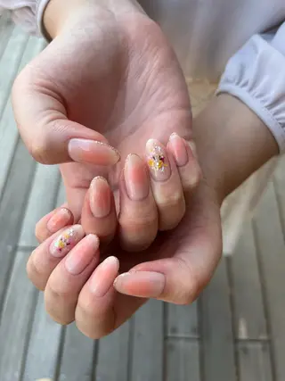 ネイル eclale nのネイルデザイン