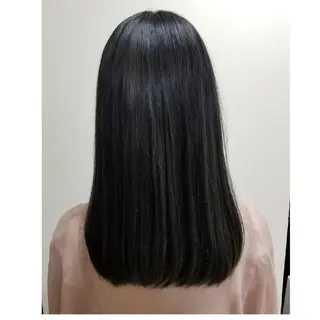 セミロング カラー ラカリテ所属・渋谷 りなのヘアスタイル