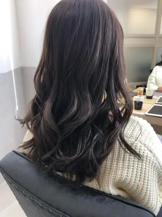 セミロング カラー ヘアアレンジ 天野 涼のヘアスタイル
