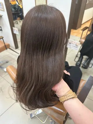 セミロング カラー ヘアアレンジ Cloe 梅田所属・🌼北口 絢🌼のヘアスタイル