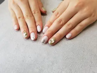 ネイル joie ange難波店所属・田邊 早也香のネイルデザイン