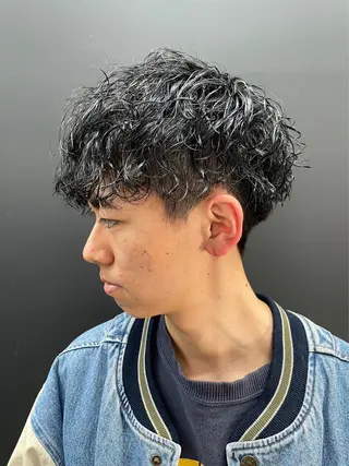 パーマ メンズ 斉木 彩のヘアスタイル