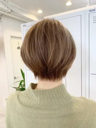 ショート レイヤー×縮毛矯正 深見 拓のヘアスタイル