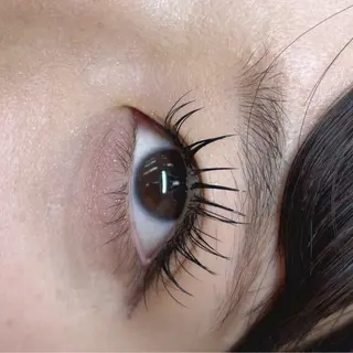 マツエク・マツパ TRUNAIL&EYE表参道店所属・🩷TRU anna🩷の眉毛・アイブロウイメージ
