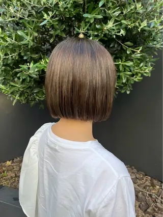 ショート FRAPPE Annaのヘアスタイル