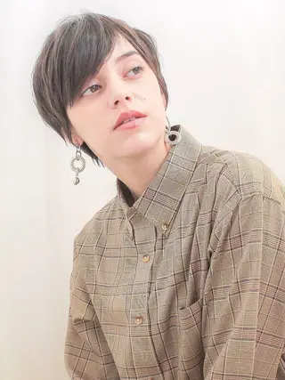 ショート カラー gite カワムラナオキのヘアスタイル