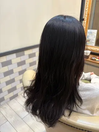 ロング カラー SUZUKI AIRIのヘアスタイル