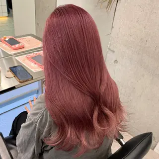 ロング カラー cinq PROJECT所属・ミルクティーベージュ 🐱【Ryo】のヘアスタイル