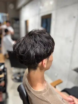 パーマ メンズ 韓国風メンズヘア 高森蓮のヘアスタイル