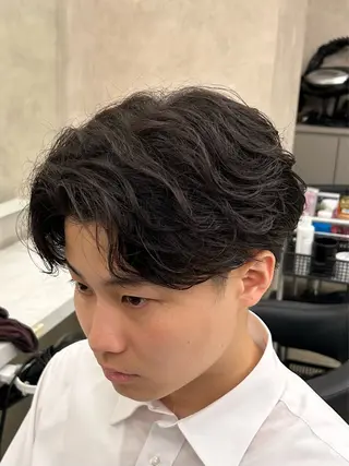 パーマ メンズ 🔷メンズセンターパ ートTAKUMI🔷のヘアスタイル