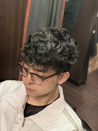 ショート パーマ メンズ ヒロ銀座青山店所属・森本 ミクのヘアスタイル