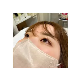 マツエク・マツパ 棚橋 光海のヘアスタイル