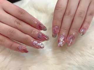 ネイル Re Pearl～コーディネートサロン～ 市駅前店所属・NARUMI HYODOのネイルデザイン