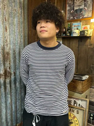 パーマ メンズ 飛田 和真のヘアスタイル