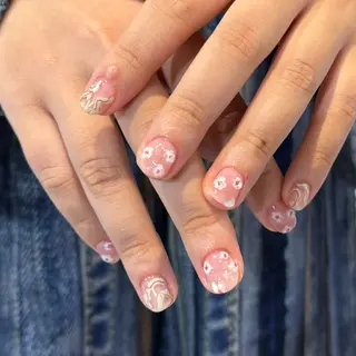 ネイル 中本 菜々のネイルデザイン