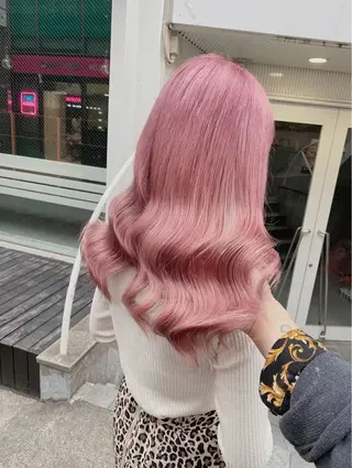 セミロング カラー ピンク🎀ブロンド 💎ハイトーン/大和のヘアスタイル