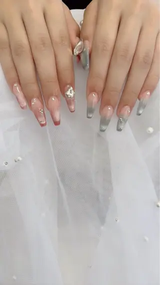 ネイル Eclat AIKAのネイルデザイン