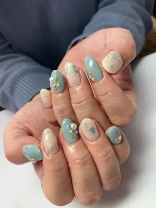 ネイル ネイルサロン& スクールGONAのネイルデザイン