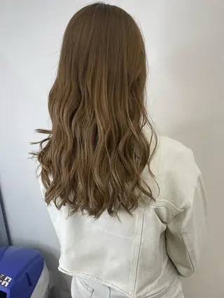 ロング 川畑 大地/波巻きパーマのヘアスタイル