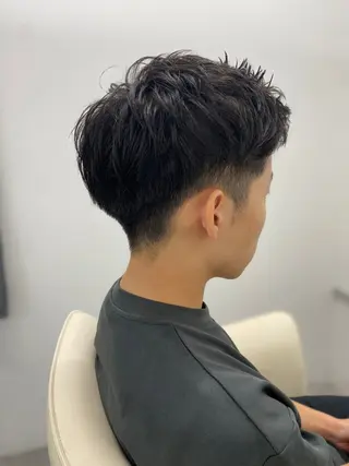 ショート メンズ 大人ショート 江坂　今井魁人のヘアスタイル