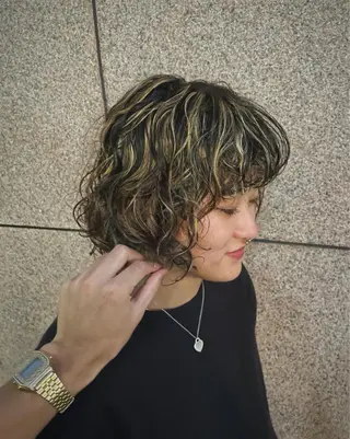 ショート パーマ Hair SENSE 平井【ヘアーセンス】所属・Ikeda Uのヘアスタイル