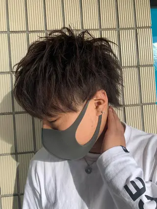 ショート カラー メンズ IwAsh中山所属・✂︎中山ブリーチ・ パーマ✂︎露木智也のヘアスタイル