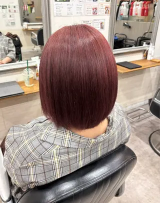 ミディアム カラー 生尾 虹水のヘアスタイル