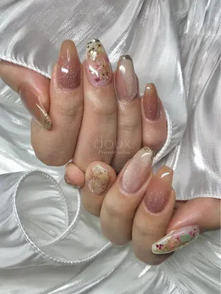 ネイル doux. nailのネイルデザイン