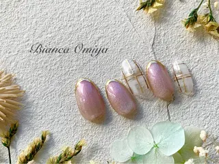 ネイル ビアンカ大宮 店長 モリサワレイラのネイルデザイン