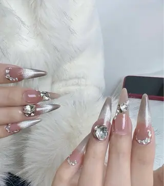 ネイル NAILS 168 新大久保店のネイルデザイン