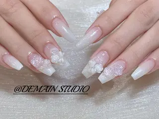 ネイル DEMAIN- 🕊️のネイルデザイン