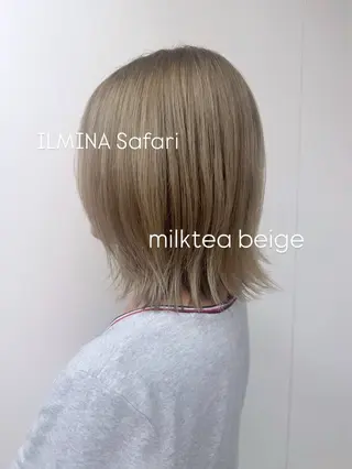 ミディアム makoto⌇レイヤ ー⌇艶カラー🍒‎のヘアスタイル